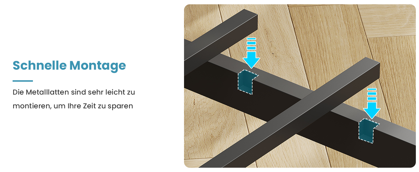 Nahaufnahme einer Holzbodenverlegung mit schwarzen Metallstreifen, die in Rillen eingepasst werden. Das Diagramm zeigt blaue Pfeile, die eine Abwärtsbewegung der Montage für eine schnelle Installation