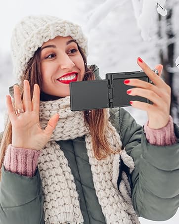 digital camera with flip screen