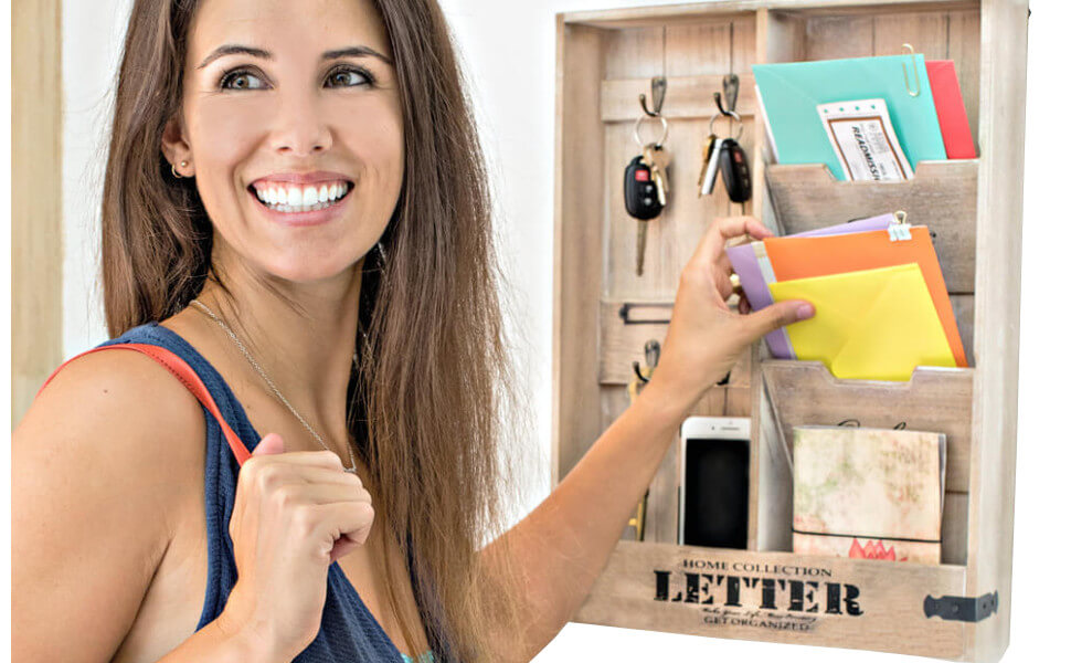 25DOL Rustic Mail Organizer Wall Mount and Key Holder for