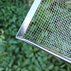 soil sifter