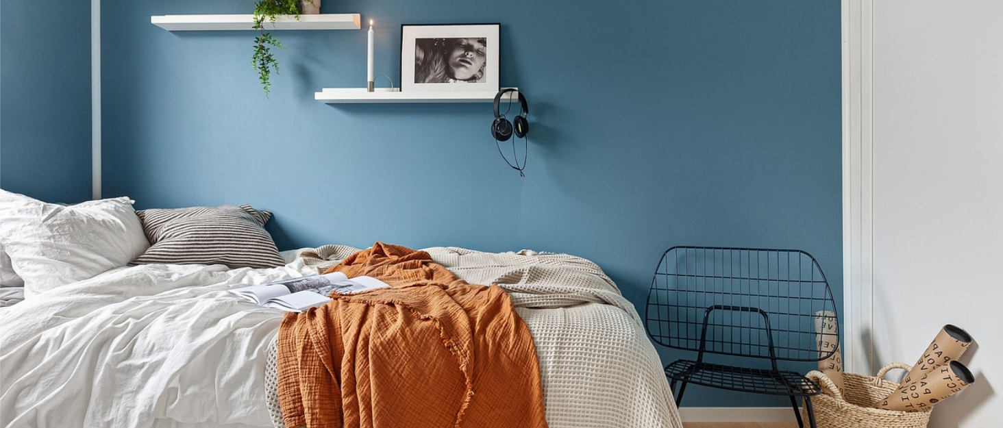 Doubleslee Queen Mattress 12 Inch Queen Size Mattress in a