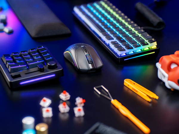 COMPLETE YOUR DESKTOP WITH GLORIOUS GEAR