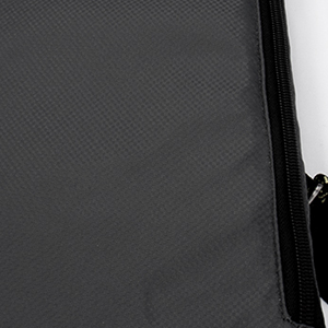 BLACK SLING BAG