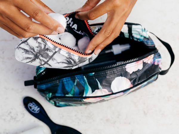 Amazon.com | ALOHA Collection Painted Birds Dopp Kit in