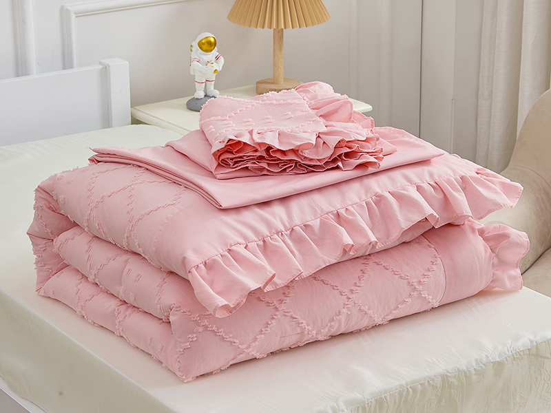 4 Piece Boho Tufted Toddler Bedding Set for Girls Pink