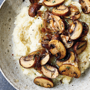 Cauliflower "Polenta" with Mushrooms