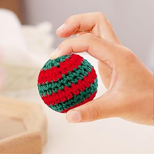 CHRISTMAS BALLS DETAILS1