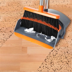 Wind-Proof Dustpan, Micro-Curved Design And Flexible Lip 