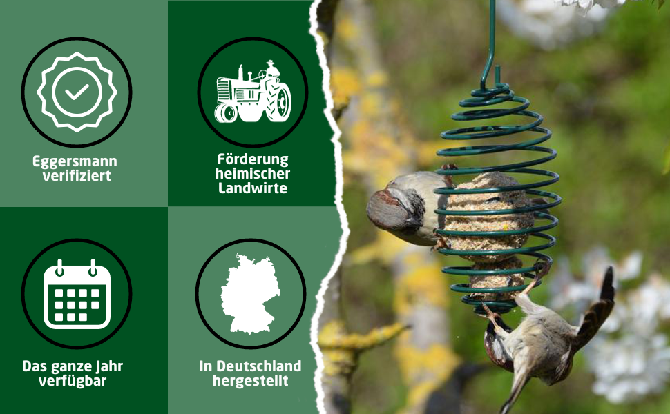 Vier grüne Symbole stehen für Zertifizierung, Unterstützung der lokalen Landwirtschaft, ganzjährige Verfügbarkeit und deutsche Produktion. Abgebildet ist ein spiralförmiges Vogelhäuschen mit kleinen Vögeln.