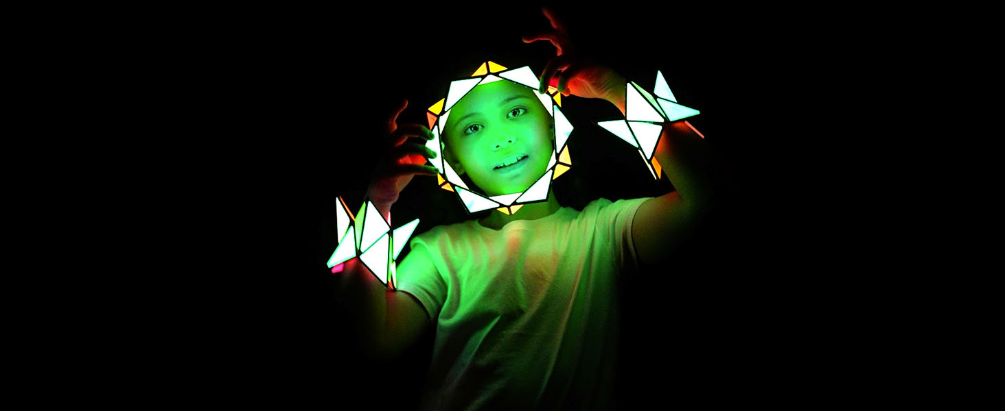 TOSY Magnet Pyramid Glow In The Dark