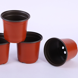 200 PCS 4" Plastic Nursery Pots