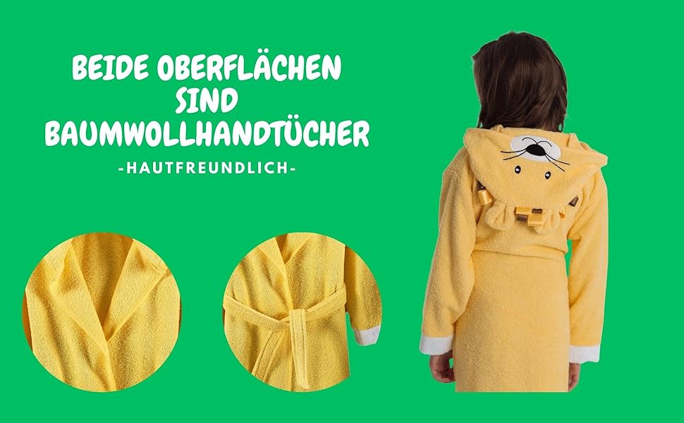 Das zweite Werbebild des mit Löwen bestickten Bademantels