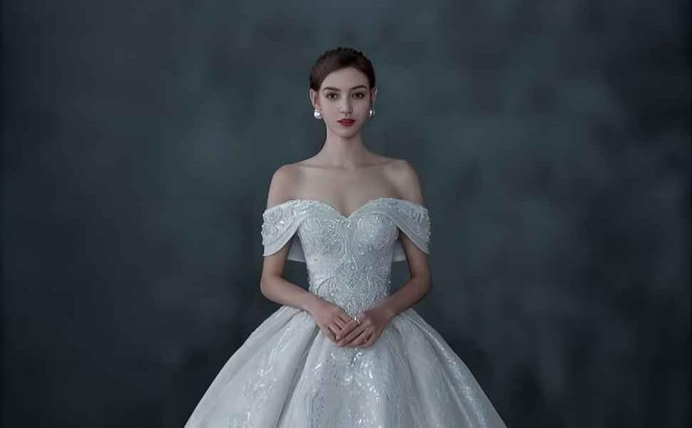 Amazon.com: Acecare GREOENEL Amor Luxury Wedding Dress Boat