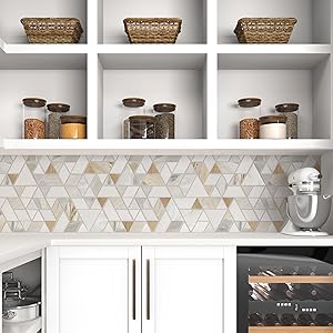 Kitchen backsplash with Daltile natural stone mosaic in the color Namaste Gold Blend