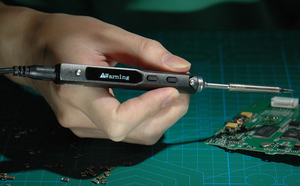 CROSS MARS Original TS101 Soldering Iron Upgrade from TS100 Portable  Digital OLED Temperature Adjustable USB Type C Fast Heating Iron Soldering  Iron Set (with TS-B2 Tip) : Amazon.de: DIY & Tools