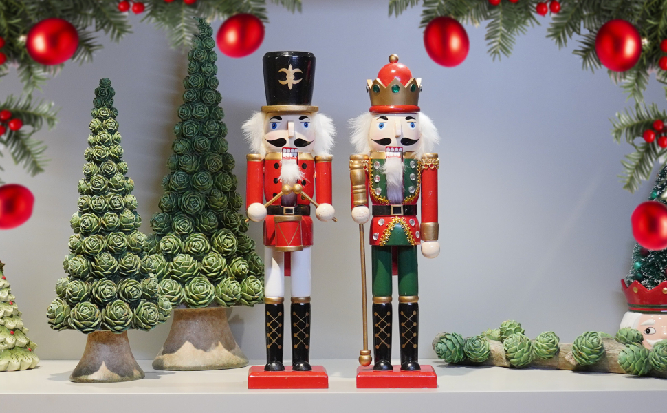 Nutcracker Christmas Decor Nutcracker-Soldier Figures - 14.75H in Christmas Nutcracker Soldiers