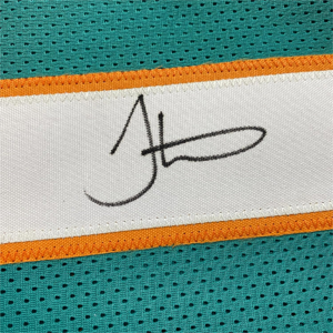 Autograph 
