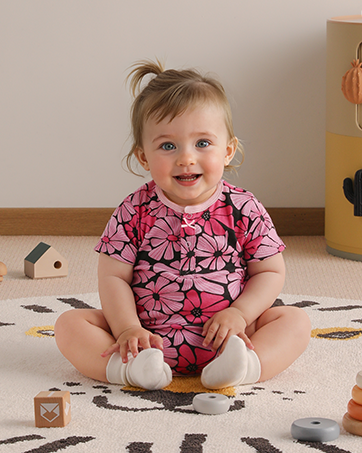 baby bodysuit