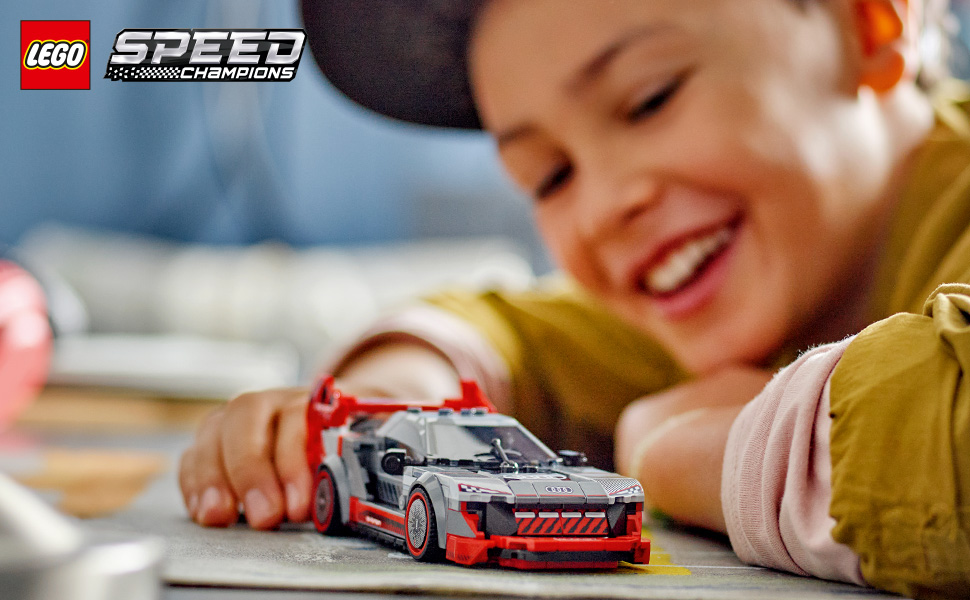 76921_Speed Champions LEGO Speed Audi S1 e-Tron Quattro promo