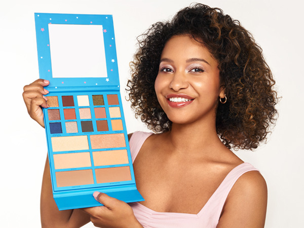 Stay Sassy Small About Us