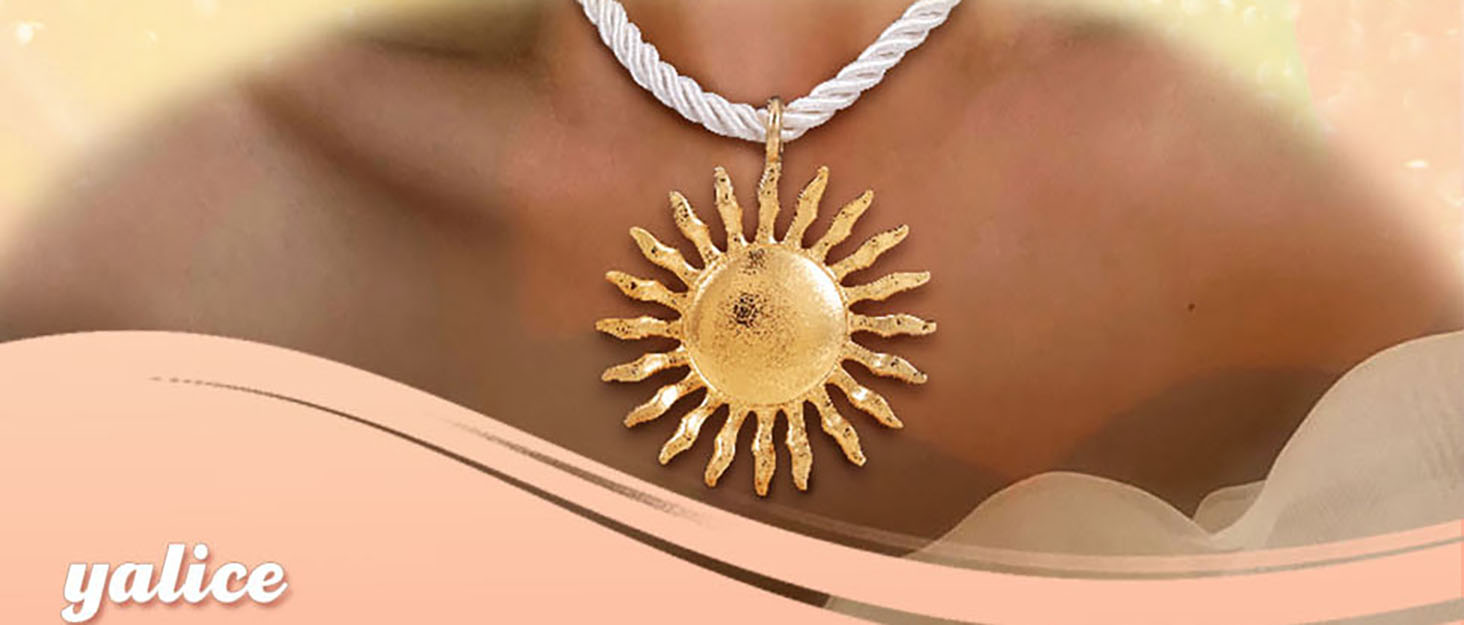 shell necklace