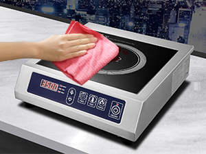 Portable induction cooker