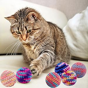 CAT BALLS TOYS3