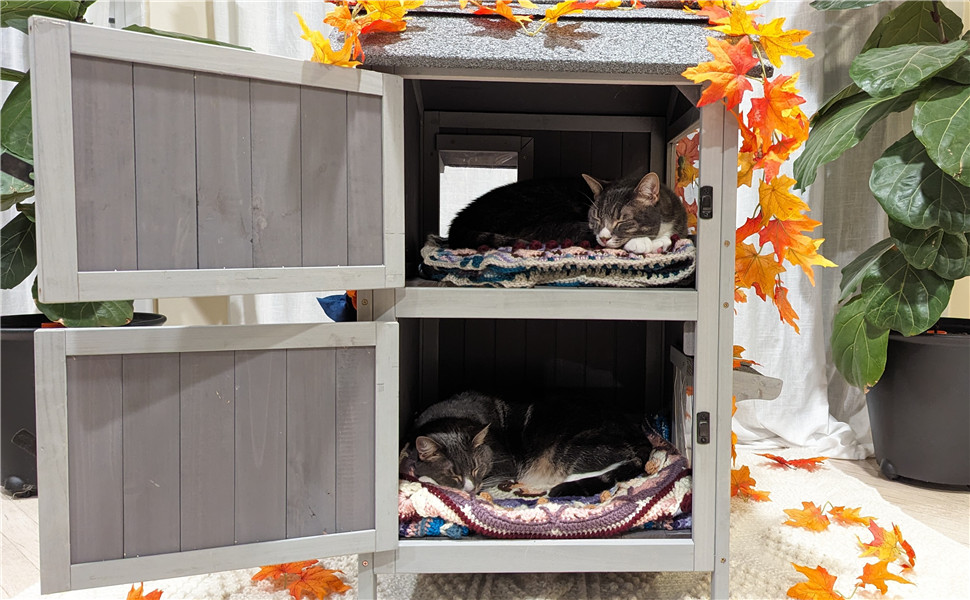 Weatherproof Outdoor Cat House - Triple-Layer Insulated Shelter For Stray & Feral Cats