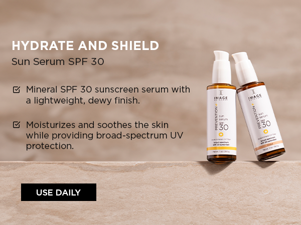 Broad-Spectrum Protection: Shields against UVA, UVB, and environmental stressors.