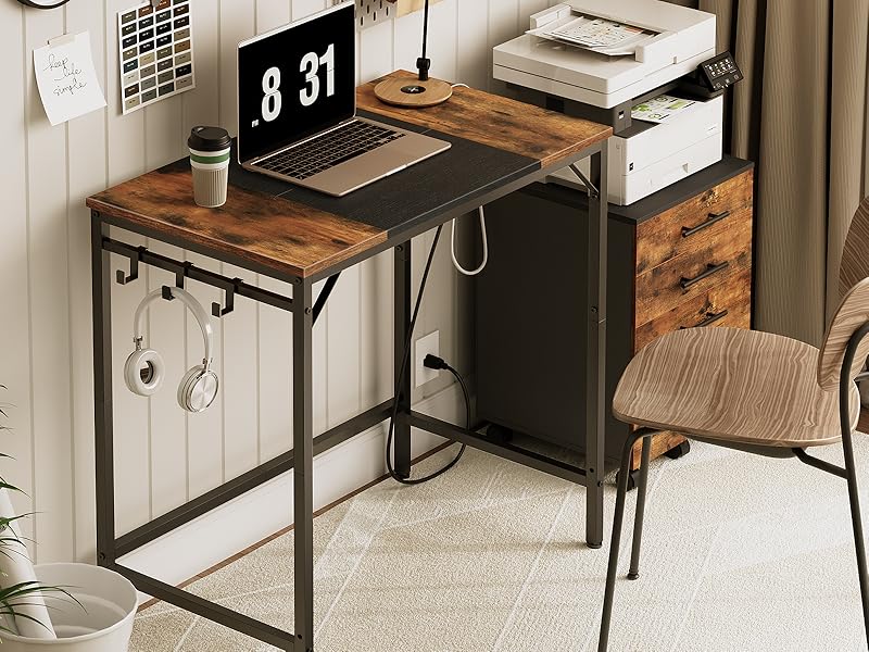 Computer Desk, Home Office Desk with Power Outlet, Modern Study Writing Desk
