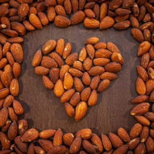 Premium Quality Roasted & Salted Almonds