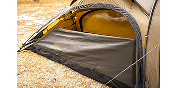 LEO 2 | 40D ドーム型テントテント|煙突ガード付き|1-2人用 美品 LEO 2 20D キャンプ用テント|煙突ガード付き自立式テント|1-2人