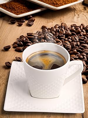 tazas y platillos italianos de expreso; tazas de café armenias; juego de tazas de café etíope; tazas de espresso