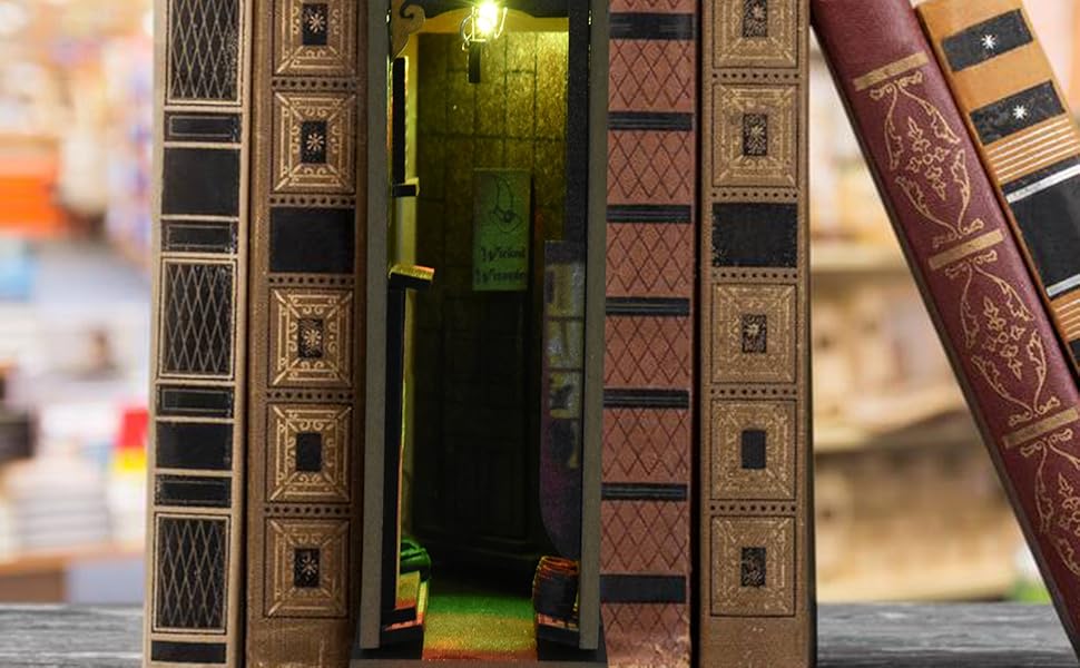 完成品★ブックヌック「ロアリング・トゥエンティーズ酒場」 完成品☆ブックヌック「ロアリング・トゥエンティーズ酒場」