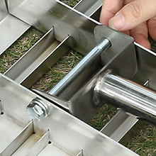 Opmeiro Lawn Leveling Rake