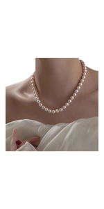 pearl necklace