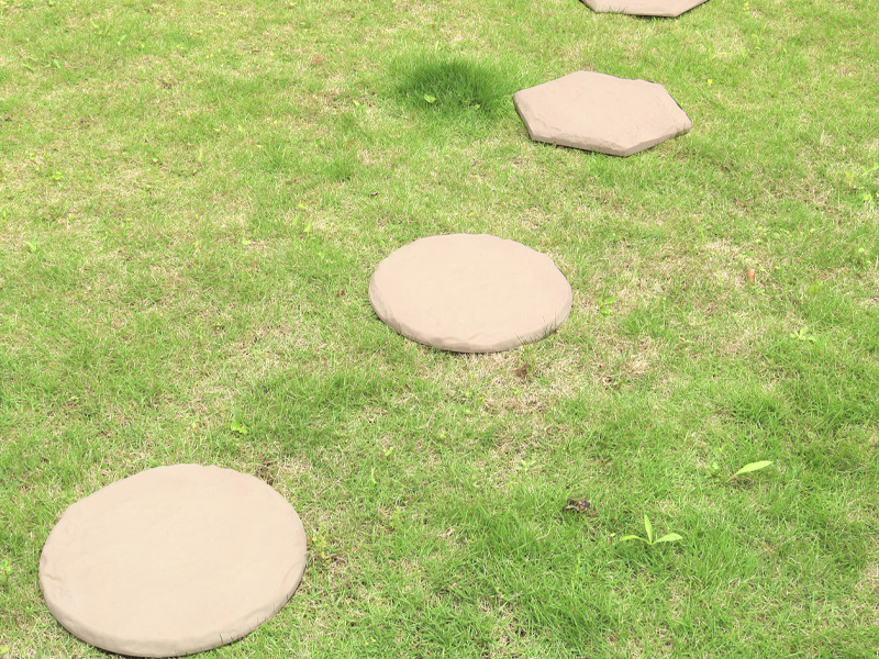 hand print stepping stone kits