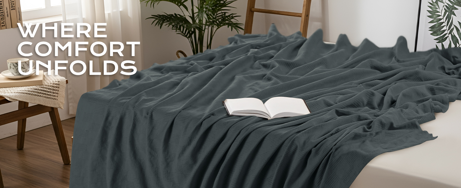 grey cotton blanket