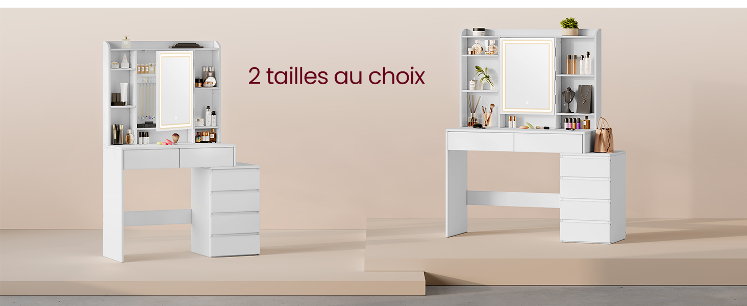 Deux configurations de bureau de toilette blanches avec miroirs et tiroirs de rangement, avec étagères intégrées des deux côtés