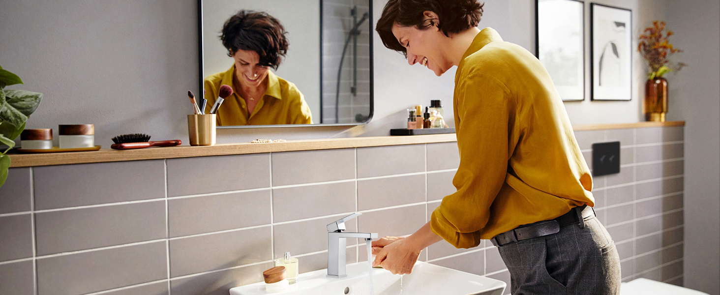 Faustina Bathroom Faucet,Single Handle Vanity Faucet RV Bathroom Sink