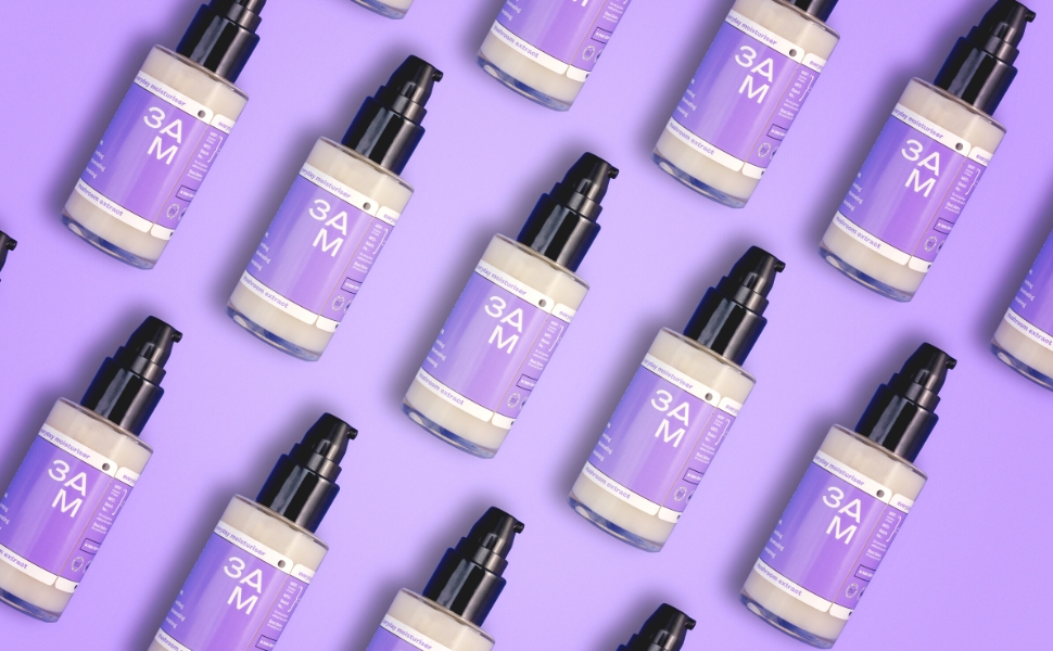 3am Baesic Redium Moisturizer Lightweight Cream for immediate hydrating. Suyful and nutritious for illuminating skin. Promotes cell regeneration - 40 mL 3am Basic Moisturizer