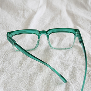 green reading glasses
