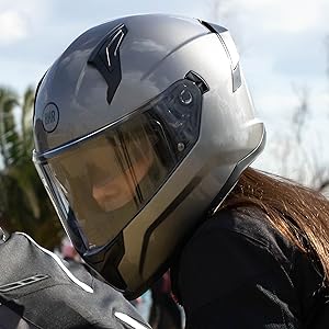 casco integrale a doppia visiera