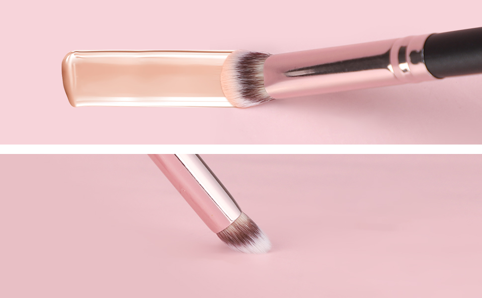 TEOYALL Angled Under Eye Concealer Brush, Dense Synthetic