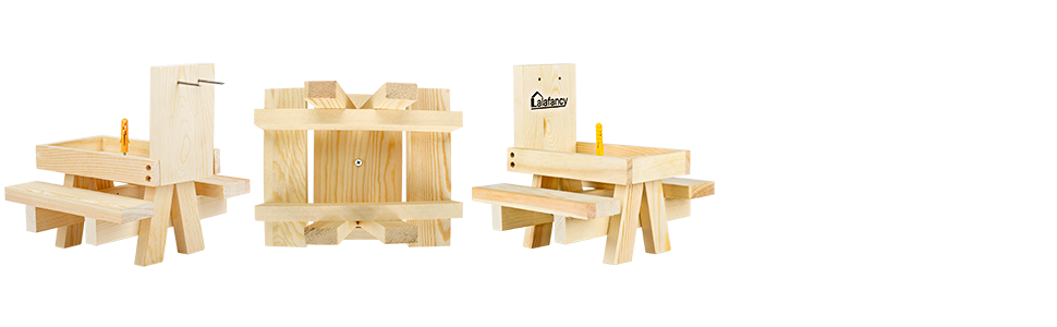 NCONCO Squirrel Feeder, Wooden Picnic Table With Umbrella & Corn Cob Holder, Easy To Fill Peanuts & Nuts, Ideal For Squirrel Lovers