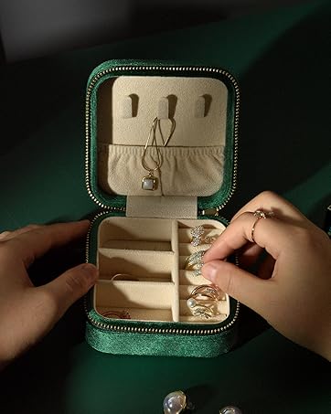 Small Travel Jewelry Case