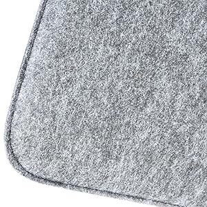 Cojín de fieltro gris claro 