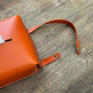 Amazon | Roost Outdoors 【本革で製作】 本革 レザーティッシュ