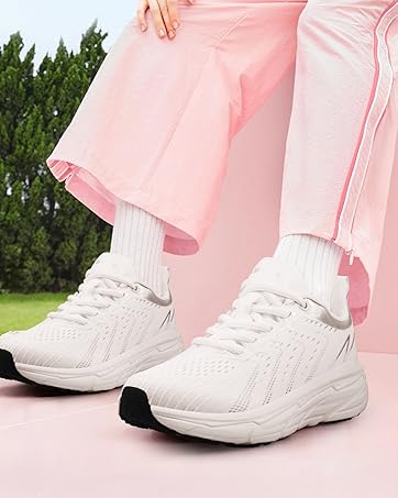 womens running sneakers