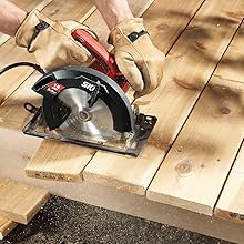 SKIL 5180 circular saw cutting wood decking